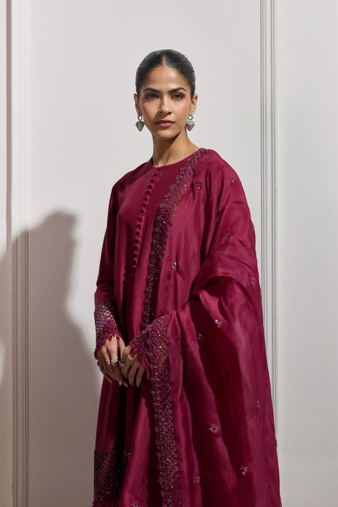 The Kurenai Kurta Set