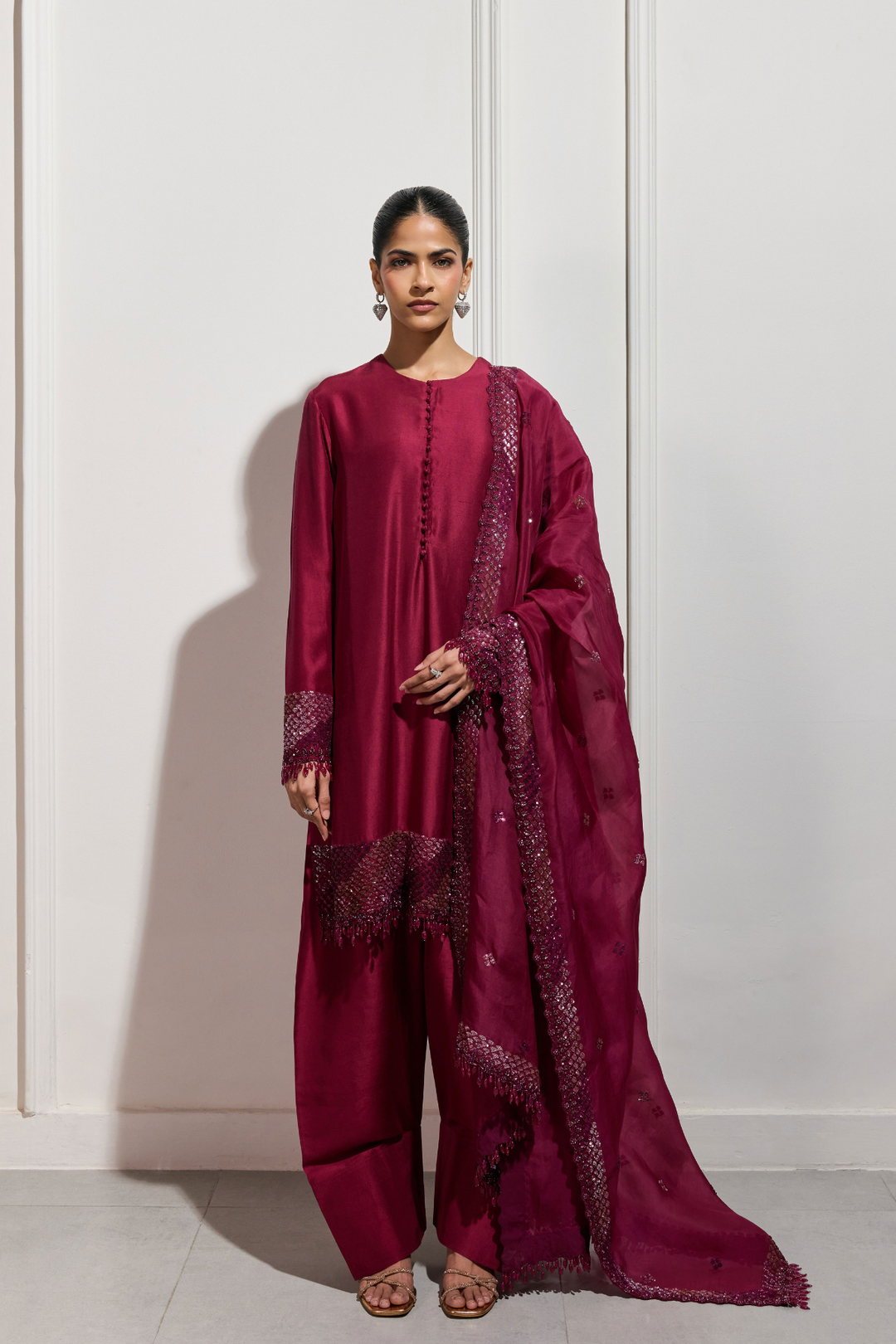 The Kurenai Kurta Set