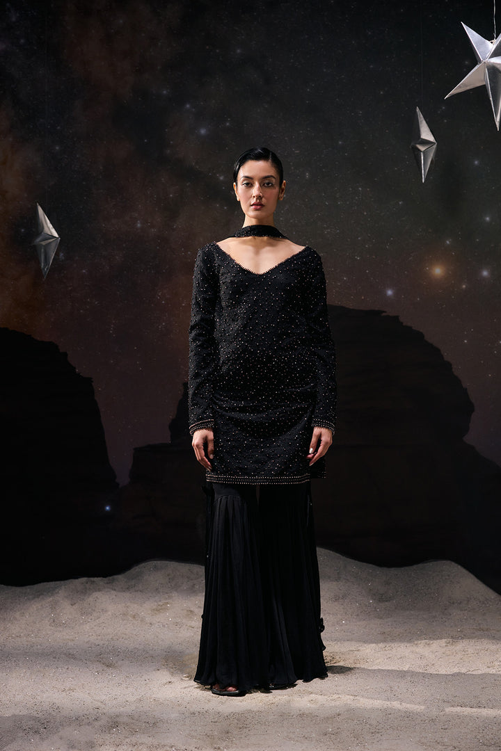 Obsidian Night kurta set